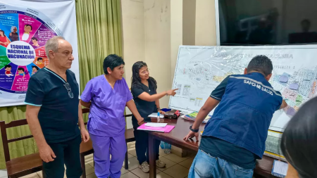 Gobierno refuerza lazos con Bolivia por riesgo de sarampión