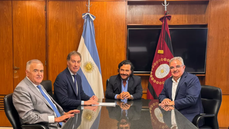 Gobernadores se reunieron con el ministro del Interior