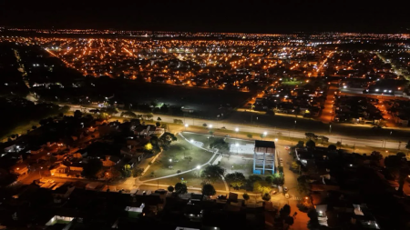 La plaza Vaquer del barrio San Carlos ya luce renovada