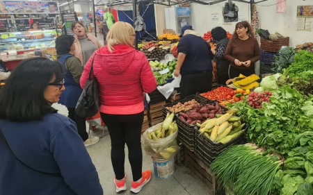Se mantienen los precios en el mercado San Miguel