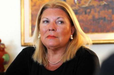 Tarifas: Carrió criticó la postura "inflexible" del Gobierno