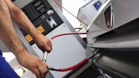 Congelan por un año el principal costo del GNC