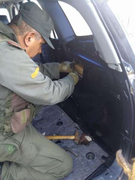 Secuestran más de 141 kilos de drogas y detienen a dos personas