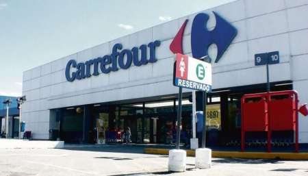 Gobierno se hará cargo del 50% de los aportes patronales de Carrefour