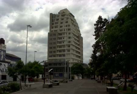 El edificio más llamativo del centro de Salta es también el más ilegal