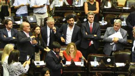 Tarifazos: la oposición buscará emitir dictamen para frenar los aumentos