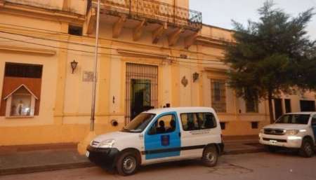 Doce penitenciarios y cinco presos lesionados en un violento motín