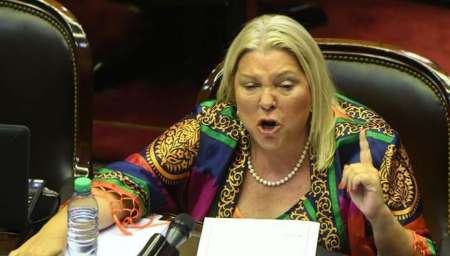 Elisa Carrió contra el asesor de Macri: "Mátenlo a Durán Barba, tienen mi aval"