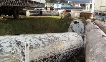 Casi pierde la vida tras la explosión de un catamarán