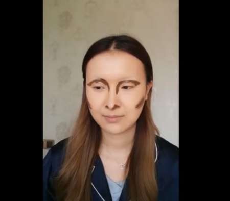Desafiaron a una blogger a transformarse en la Mona Lisa y el resultado es increíble