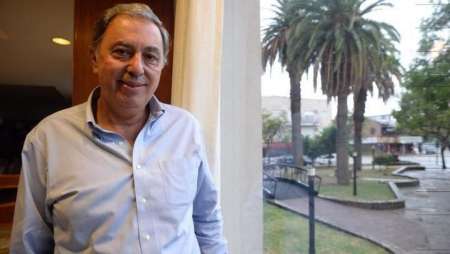 Rodolfo Urtubey anticipó que votará en contra del proyecto que busca limitar la suba de tarifas