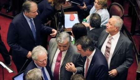 El Senado aprobó la ley de emergencia tarifaria