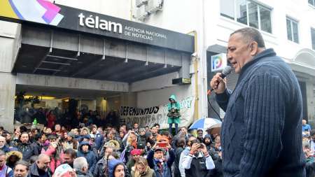 Luis D'Elía se involucró en el paro de la agencia de noticias Télam