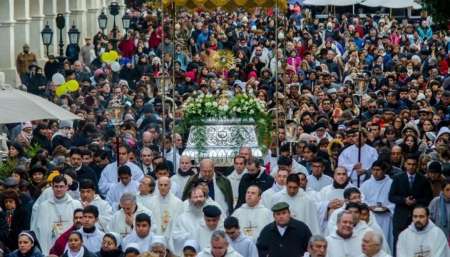 Cargnello pidió no tener “miedo” a los católicos