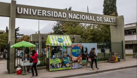 Sólo el 30 por ciento de los alumnos de una Universidad pública completa su carrera