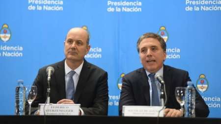 Dujovne, tras cerrar el crédito con el FMI: "Creceremos menos y habrá más inflación"