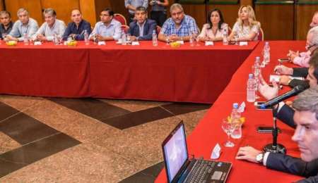 En una encrucijada por los aumentos salariales