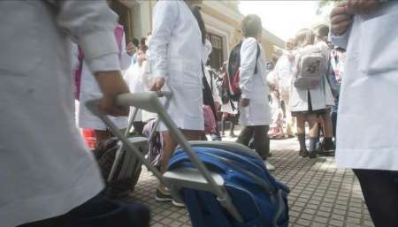 La escuela primaria estatal local perdió 13 mil alumnos en 5 años