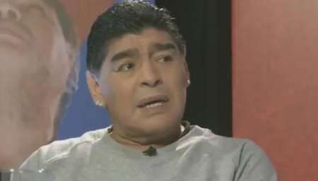VIDEO: Para Diego Maradona, el Kun Agüero no debe ser titular en la Argentina