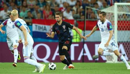 Croacia le ganó a Islandia 2 a 1 y ayudó a Argentina para que pase a octavos