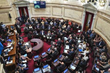 Aborto: hay 35 senadores en contra, 26 a favor y 11 sin definir