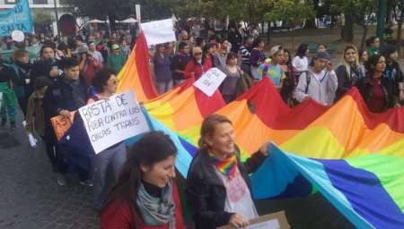 Día del Orgullo: la comunidad LGBTIQ marchó en Salta para reivindicar sus derechos