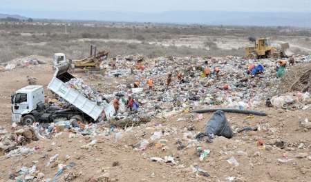 Citan a la Provincia, municipio y Agrotécnica por la contaminación del vertedero San Javier