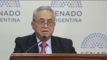 El director de la Fundación Huésped criticó con dureza a los médicos que se abstendrán de hacer abortos