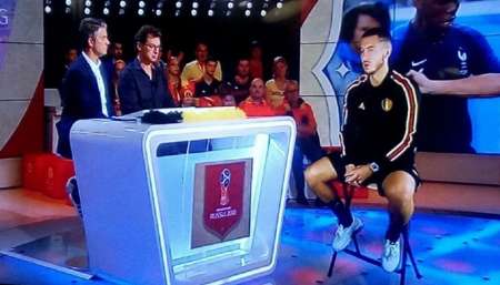 VIDEO: La nota de Eden Hazard que asombró al mundo a través de un holograma