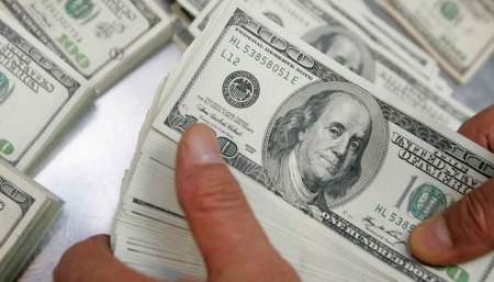 En la jornada de "supermartes", el dólar sube 17 centavos a $28,17