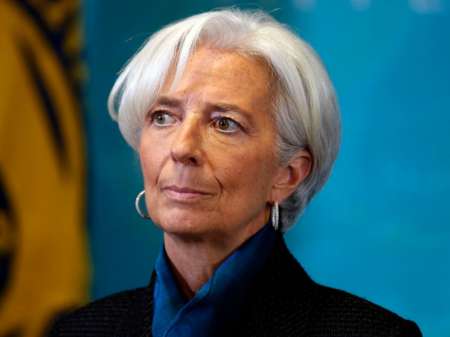 El avión de Christine Lagarde aterrizó de emergencia por una pérdida de combustible