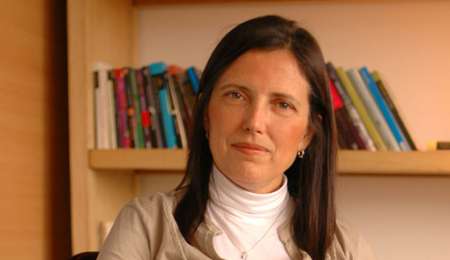 Claudia Piñeiro: "Hay que darle una solución a esas mujeres que, de todos modos, se van a hacer un aborto"