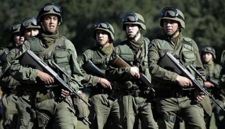 Un día después del anuncio, Macri oficializó los cambios en las Fuerzas Armadas