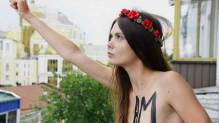 Encontraron muerta a la cofundadora del grupo feminista Femen en su departamento de París
