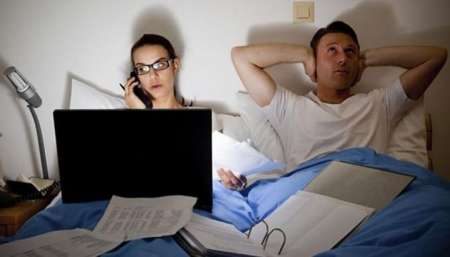 ¿Dormir en habitaciones separadas fortalece el matrimonio?