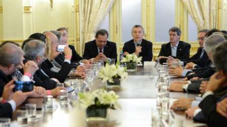 Macri se reúne con su gabinete y se espera una conferencia de prensa sobre la polémica del Correo Argentino