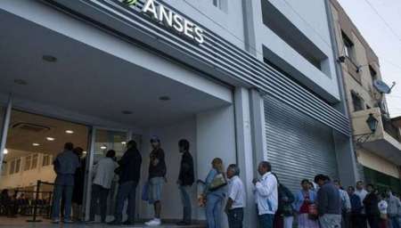 Quiénes se quedarán afuera de los beneficios con los cambios en las asignaciones familiares