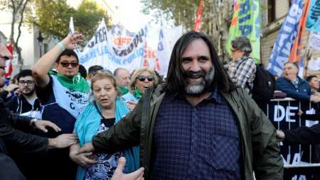 El gobierno bonaerense le aplicará una multa millonaria al gremio de Roberto Baradel