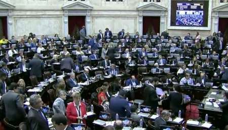 Tres senadores inclinaron aún más la balanza en contra del aborto