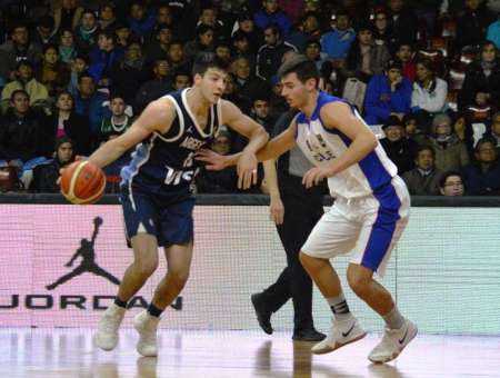 Esta noche juega Argentina vs Brasil en el Delmi
