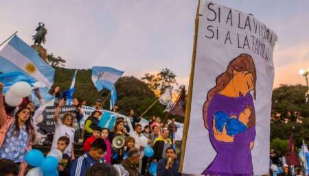 Con una solicitada, colegios católicos salteños consideraron un "retroseso" la legalización del aborto