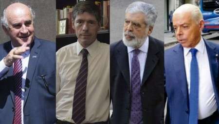 Más de diez detenidos y casi veinte citados, entre ellos CFK, en una causa por coimas en la obras públicas