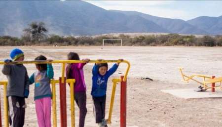 Las opciones de los niños: encerrarse o enfermarse