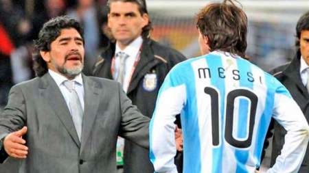 Diego Maradona se candidateó para dirigir a la Selección