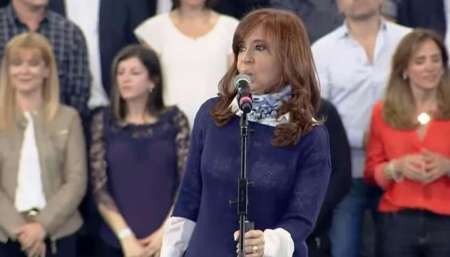 Piden reabrir la causa por enriquecimiento ilícito contra Cristina