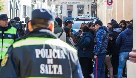 Tras un acuerdo, manteros podrán vender desde las 16 en la plaza Colón