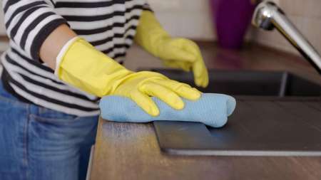 Suben los salarios de las empleadas domésticas: ¿cuánto cobrarán?