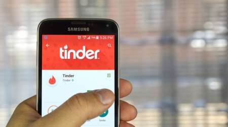 El acusado de violar a una chica que conoció por Tinder dice que "fue una relación consentida"