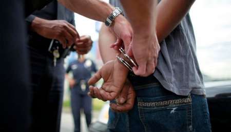 Condenado a 12 años en prisión por abusar de su hija