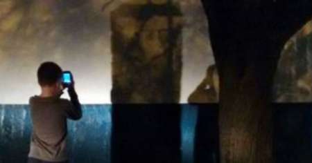 Jesús apareció en la pared de una carnicería